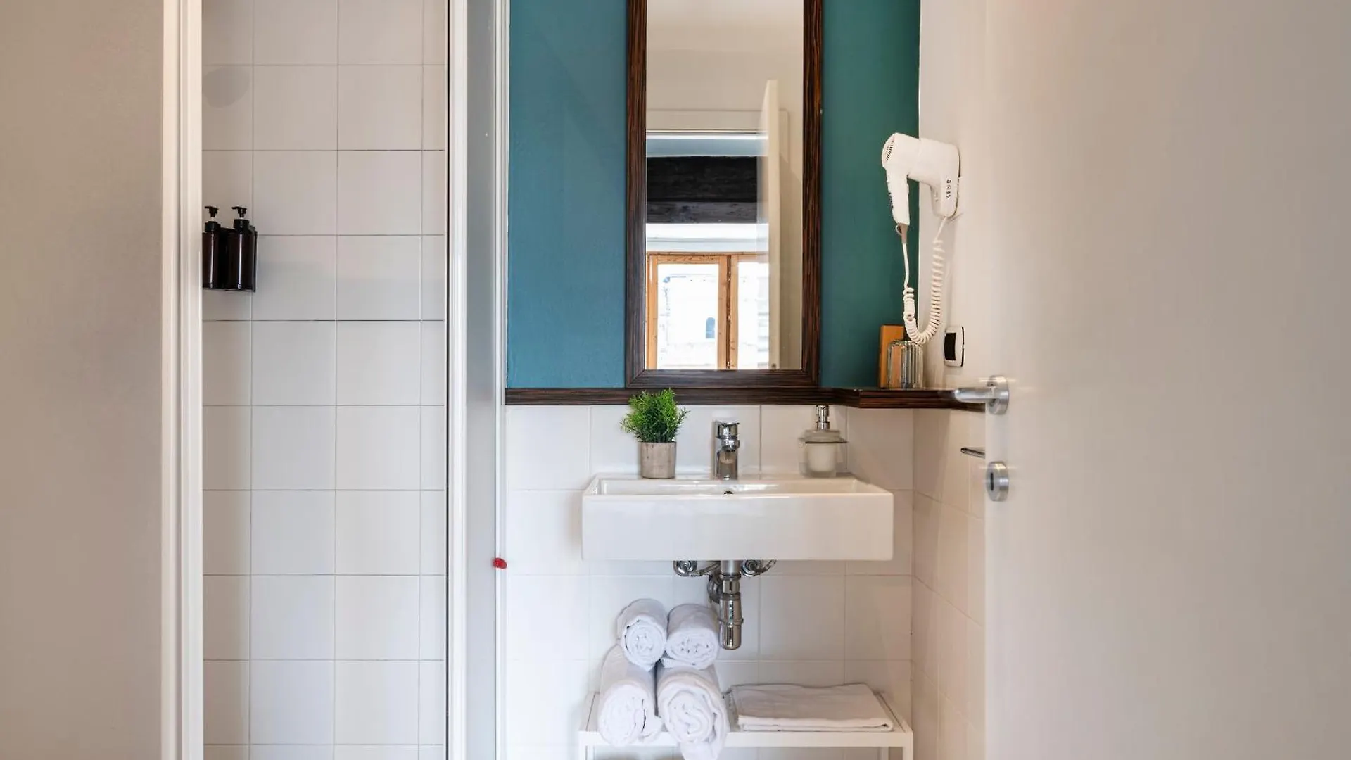 Guest house Easylife - Suite In Colonne San Lorenzo Milano Italy
