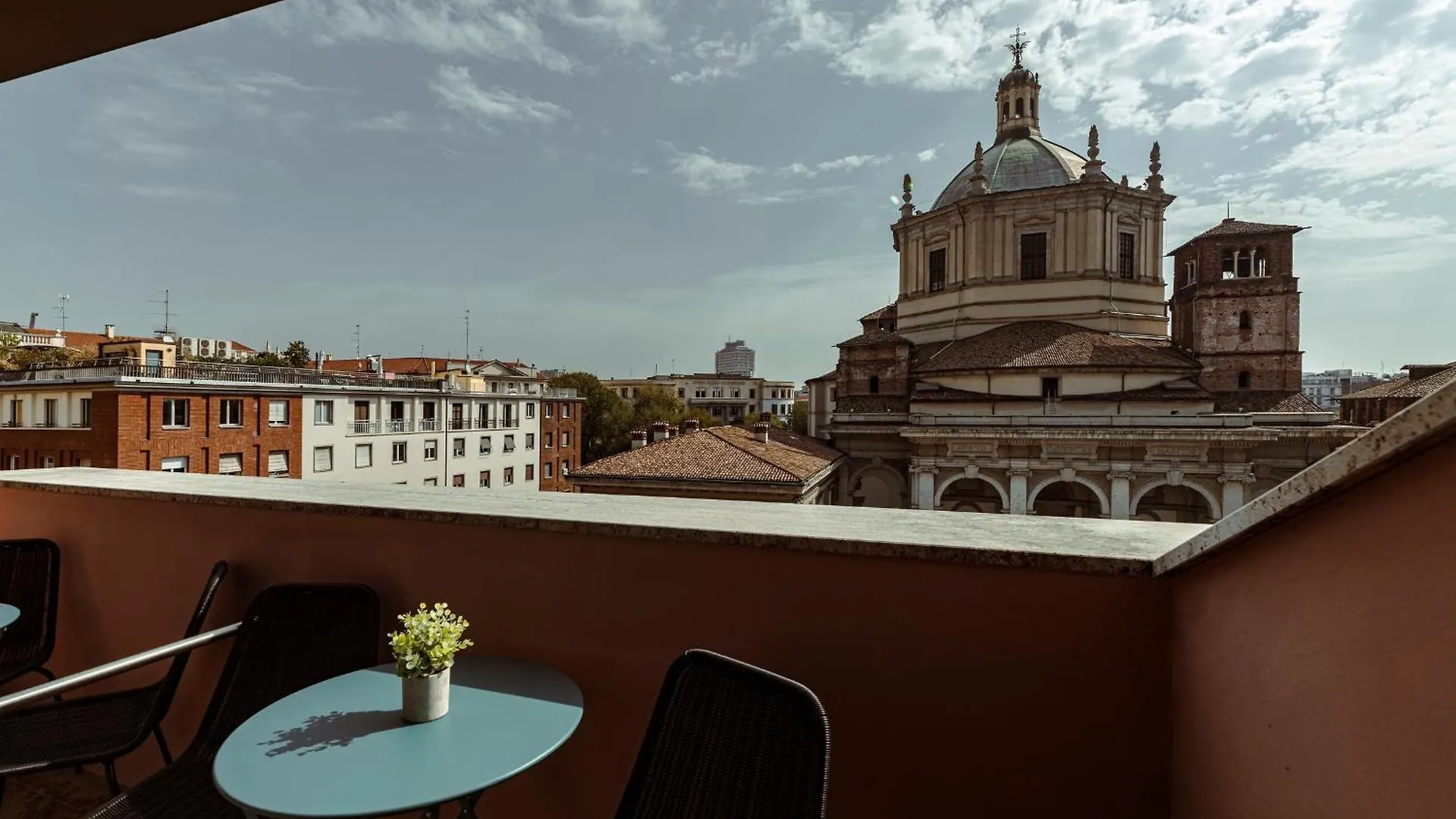 Easylife - Suite In Colonne San Lorenzo Milano 0*, Milan Italy